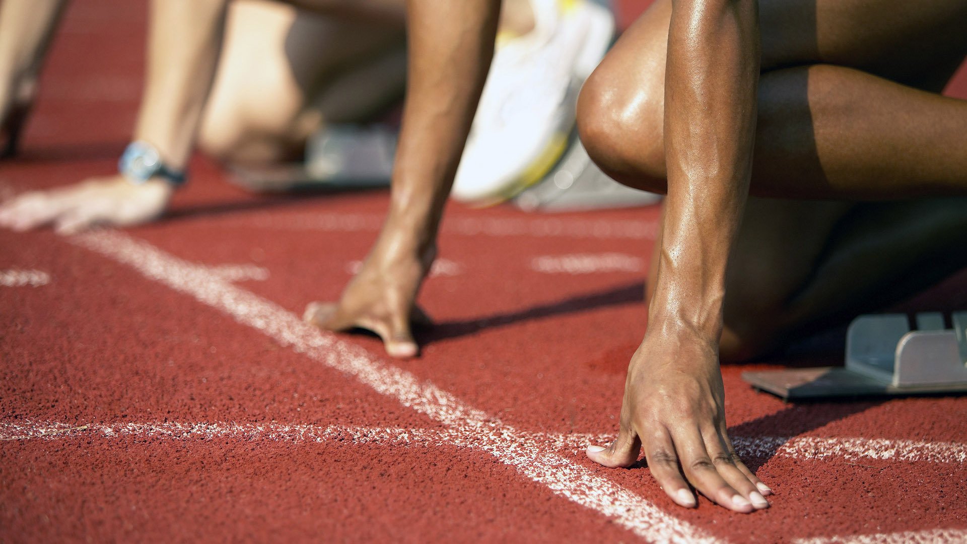 球迷体验升级:多平台同步直播与互动新模式,两个平台如何同步直播